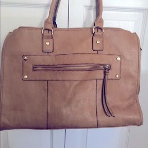 Aldo Over sized Carry Bag